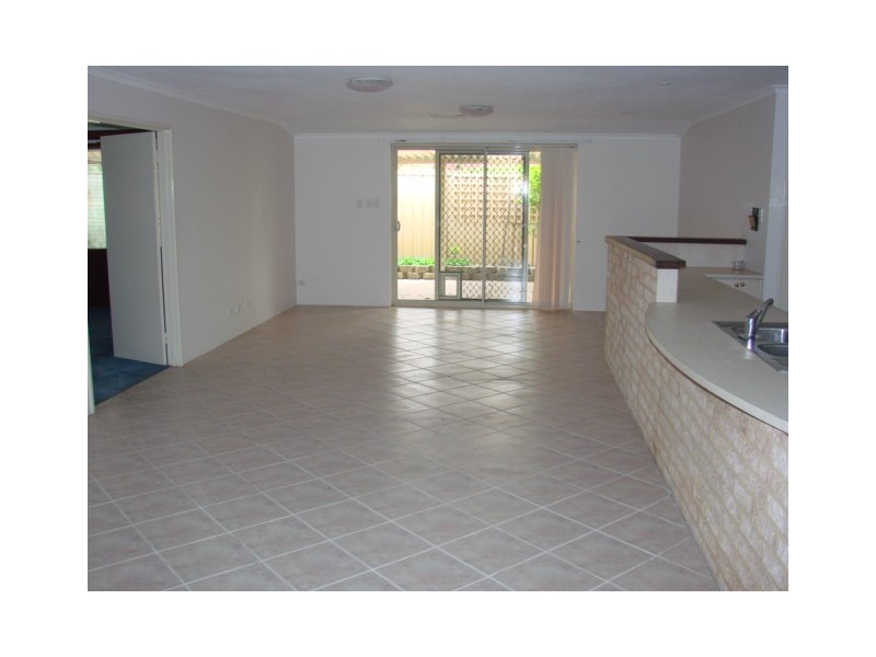 25 Cavender Street, Singleton WA 6175