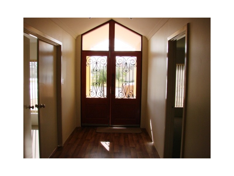 8 Duranbah Road, Secret Harbour WA 6173