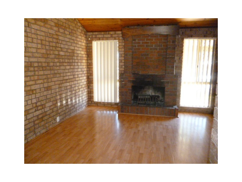 42 Minderoo Crescent, Golden Bay WA 6174