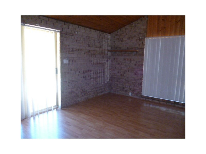 42 Minderoo Crescent, Golden Bay WA 6174