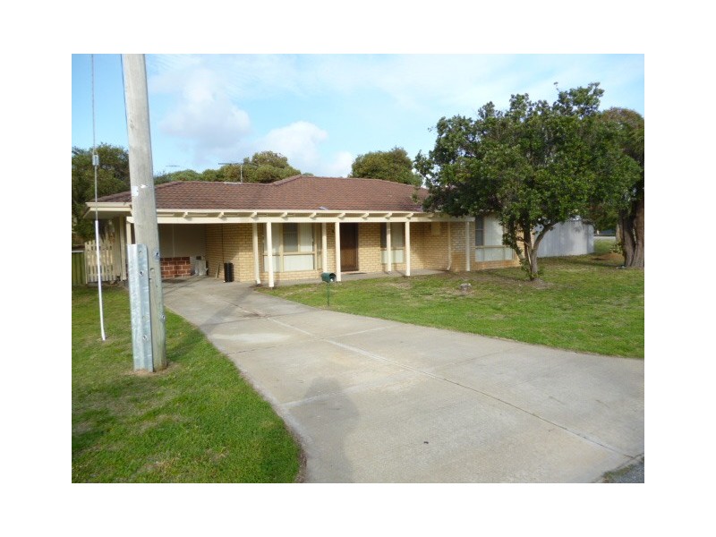 2 Ellendale Street, Golden Bay WA 6174