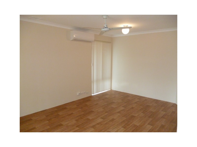 2 Ellendale Street, Golden Bay WA 6174