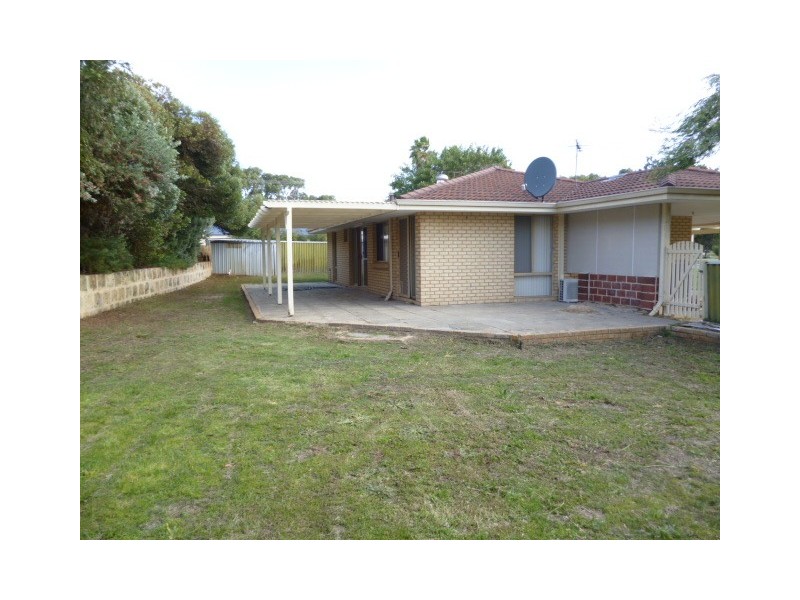 2 Ellendale Street, Golden Bay WA 6174