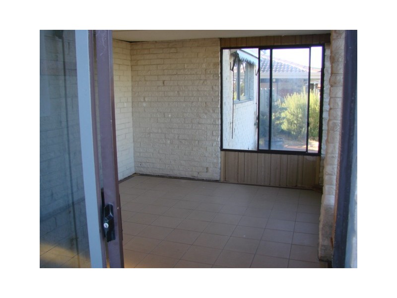 22 Erlistoun Street, Golden Bay WA 6174