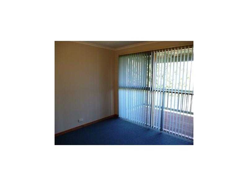 3 Warrie Street, Golden Bay WA 6174