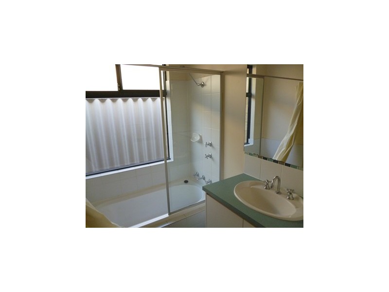 6 Meelup Pass, Secret Harbour WA 6173