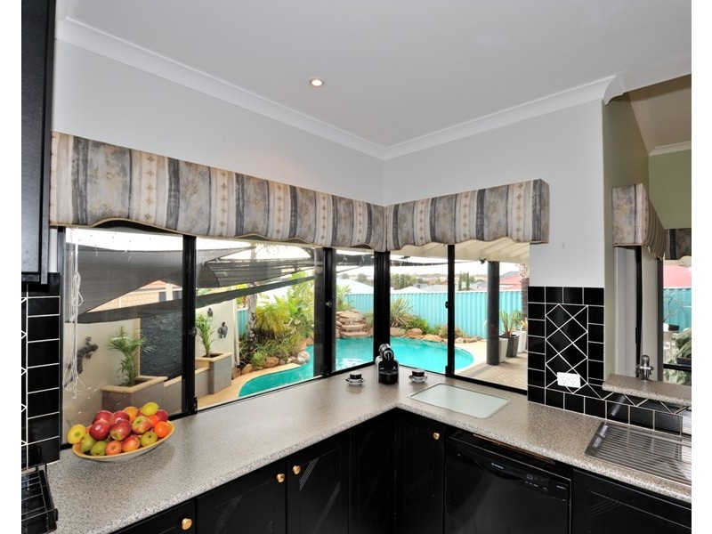 9 Eucalypt Close, Singleton WA 6175