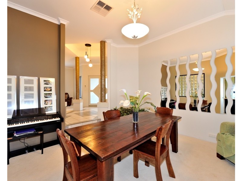 9 Eucalypt Close, Singleton WA 6175