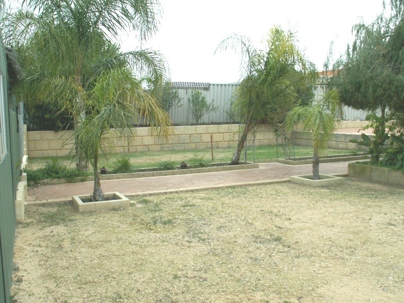 42 Noreena Ave, Golden Bay WA 6174