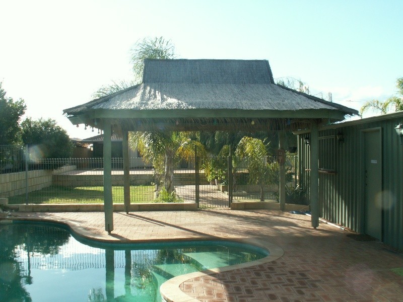 42 Noreena Ave, Golden Bay WA 6174