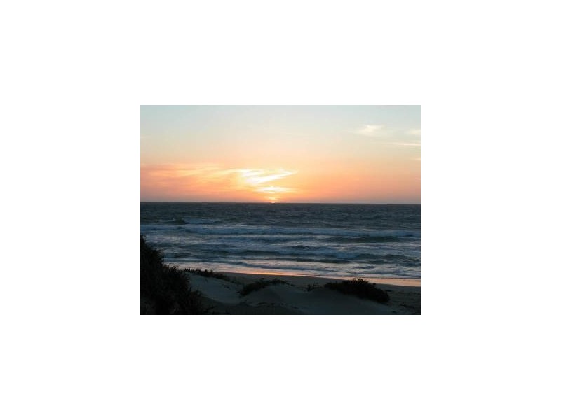 6 Shivery Fairway, Secret Harbour WA 6173