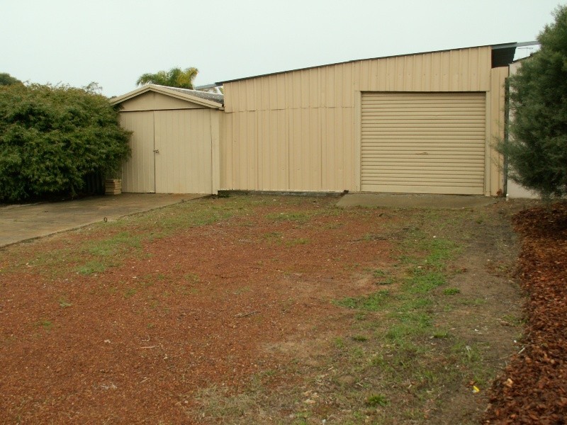 31 Cavender St, Singleton WA 6175