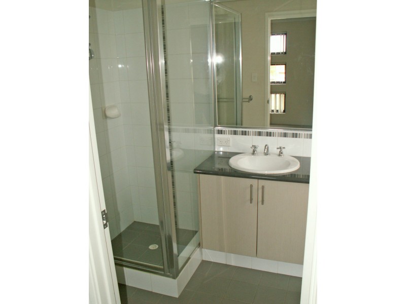 2 D’Arcole Turn, Secret Harbour WA 6173