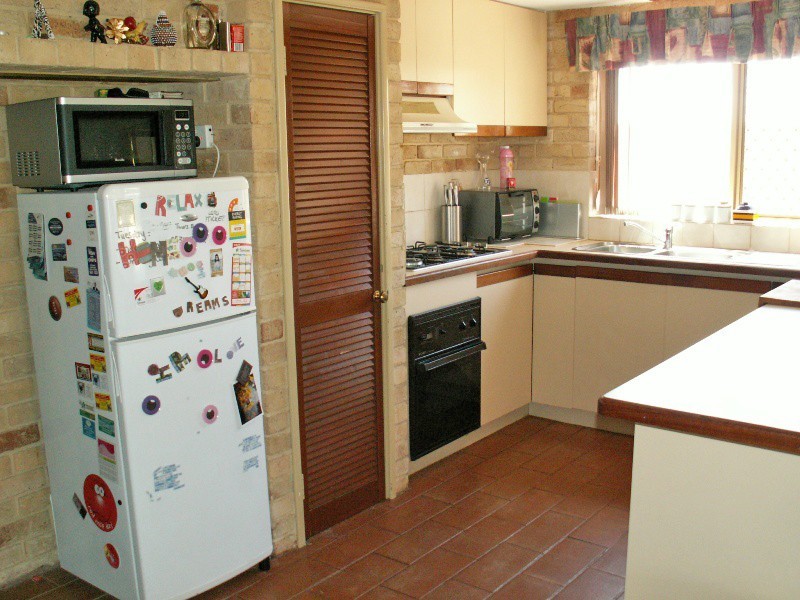 13 Bight Reefs Rd, Singleton WA 6175