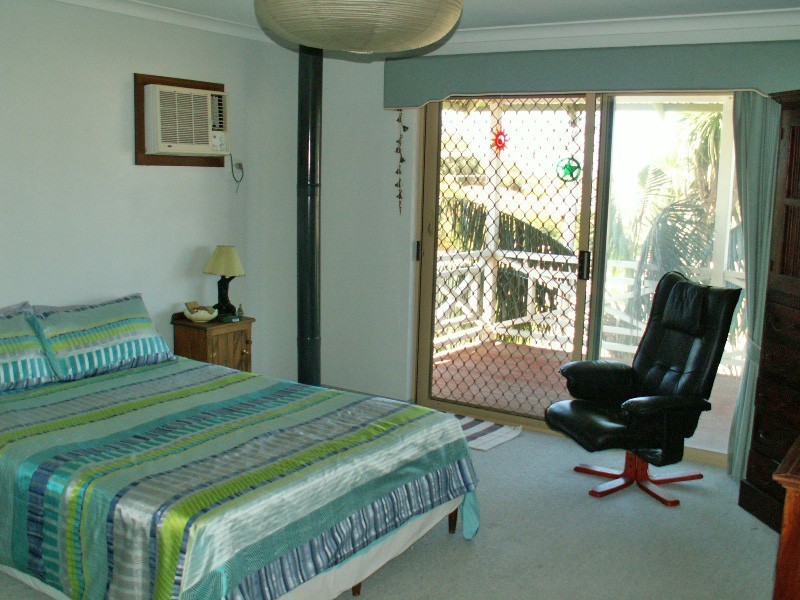 13 Bight Reefs Rd, Singleton WA 6175