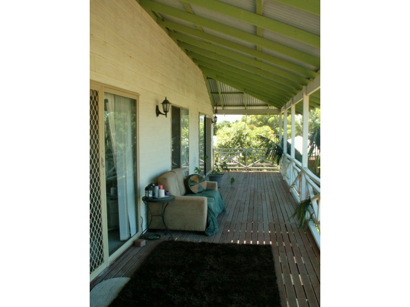 13 Bight Reefs Rd, Singleton WA 6175