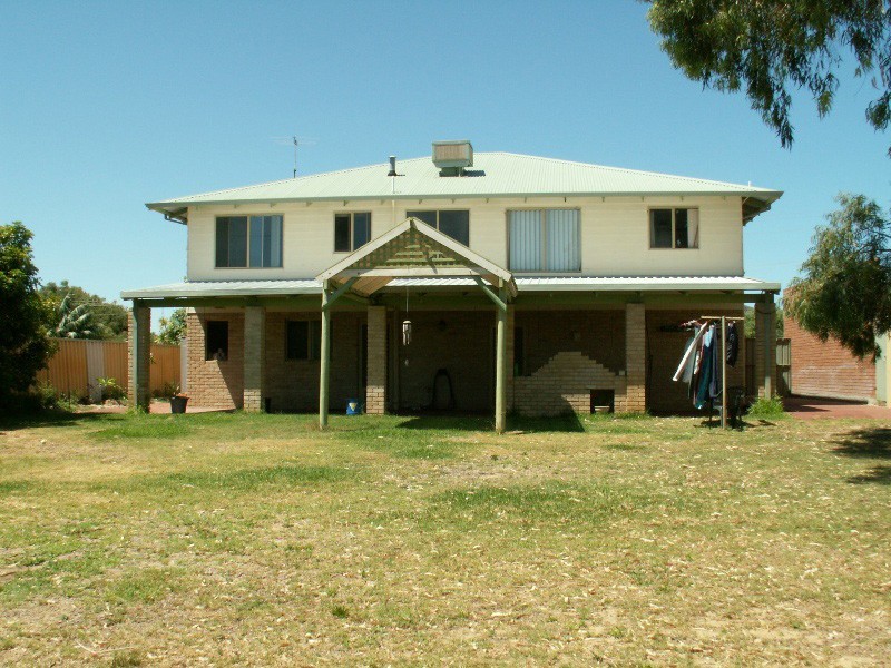 13 Bight Reefs Rd, Singleton WA 6175