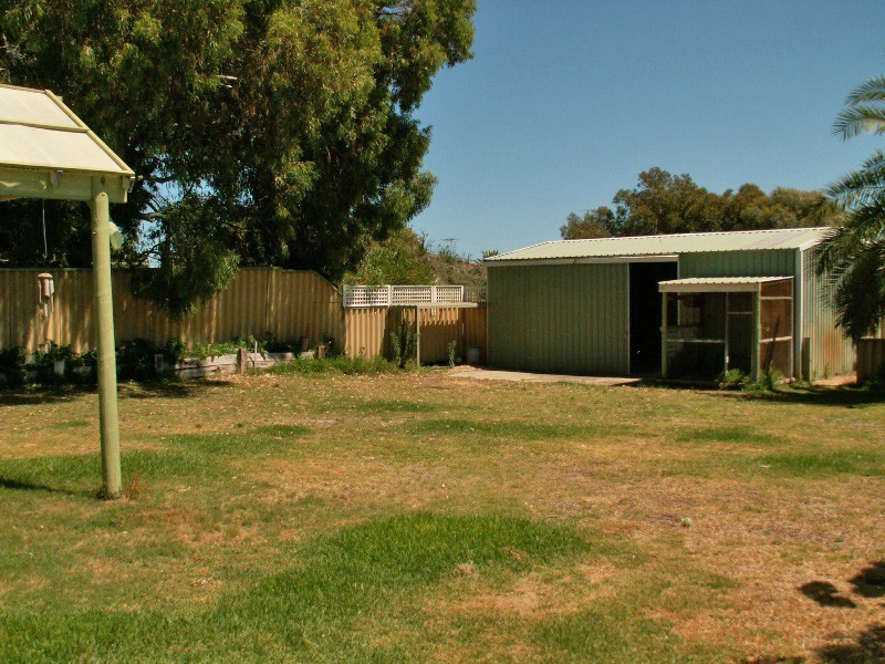 13 Bight Reefs Rd, Singleton WA 6175