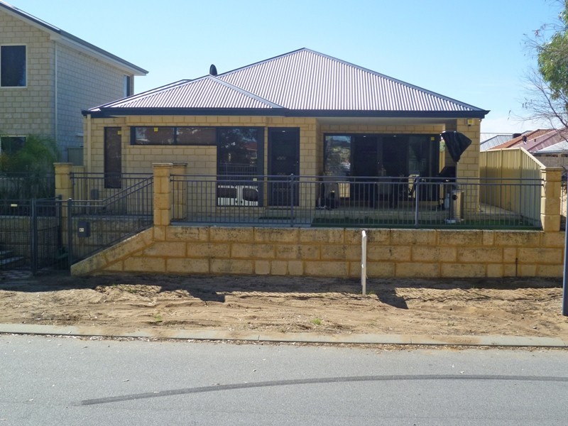 41 Nottely Crescent, Secret Harbour WA 6173