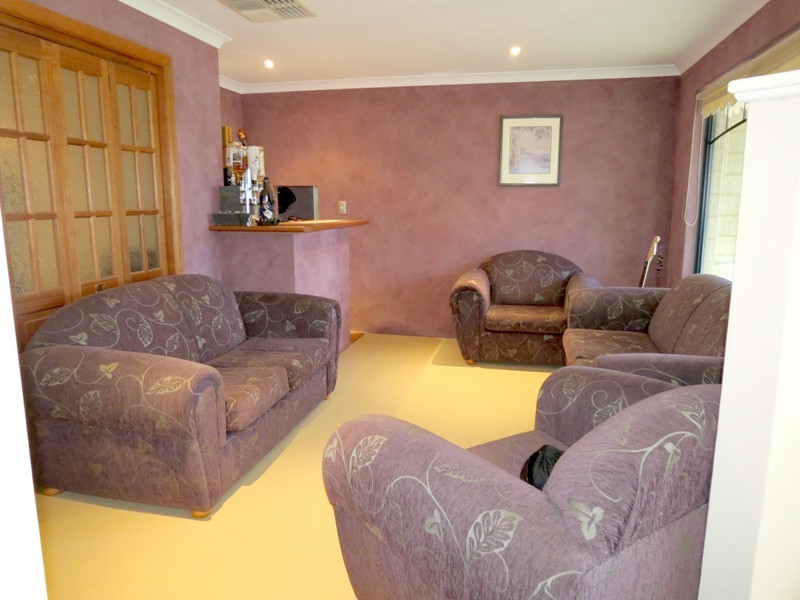 1 Sete Green, Secret Harbour WA 6173