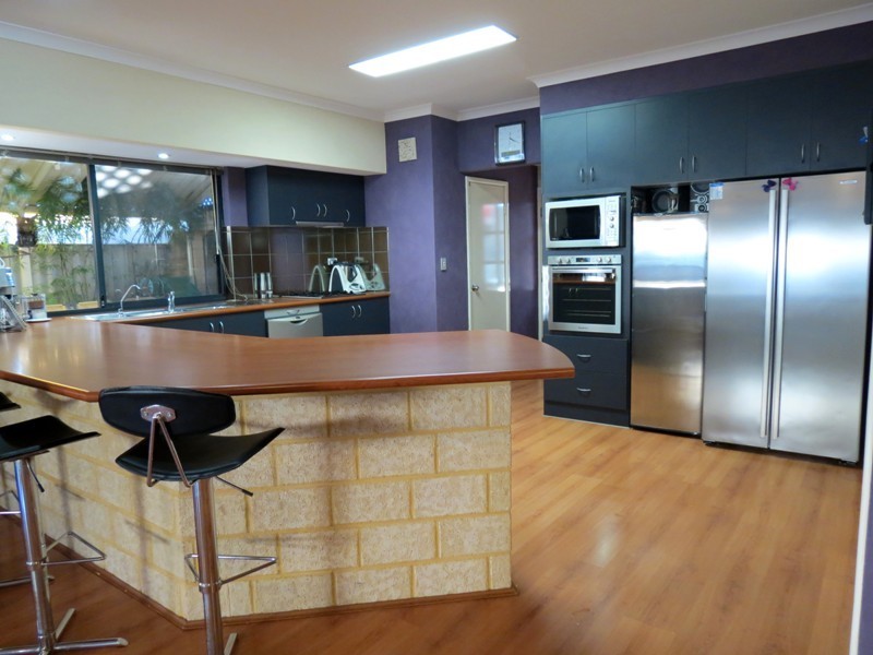 1 Sete Green, Secret Harbour WA 6173