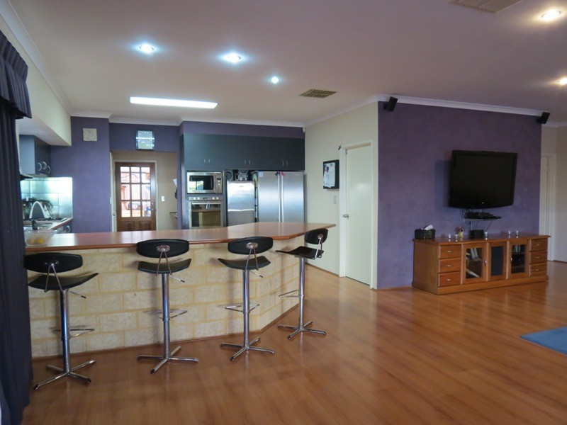 1 Sete Green, Secret Harbour WA 6173