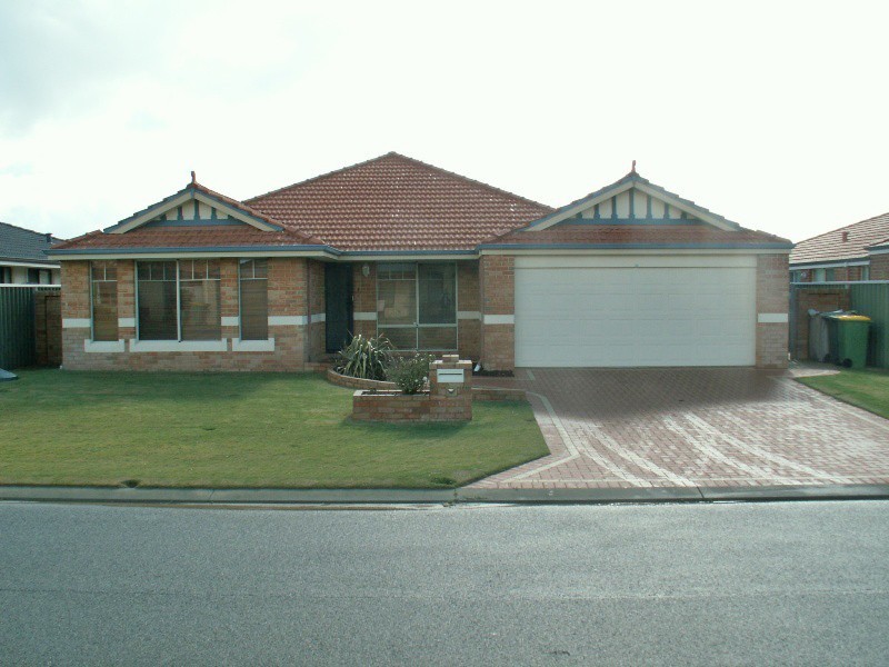 10 Dunns Way, Port Kennedy WA 6172