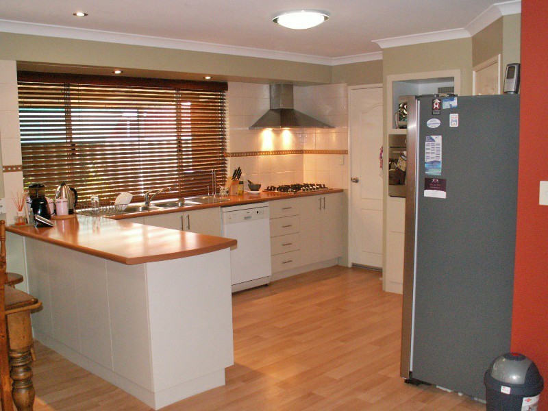 10 Dunns Way, Port Kennedy WA 6172