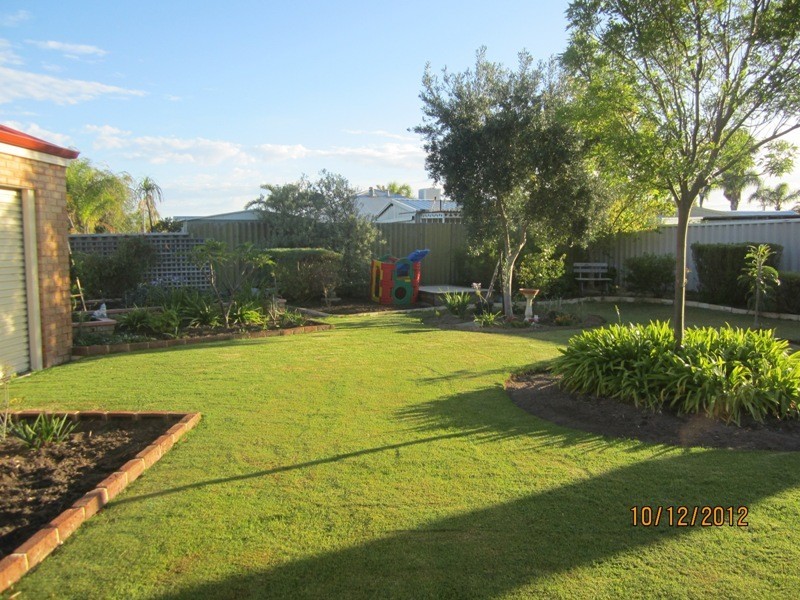 8 Clipper Drive, Port Kennedy WA 6172