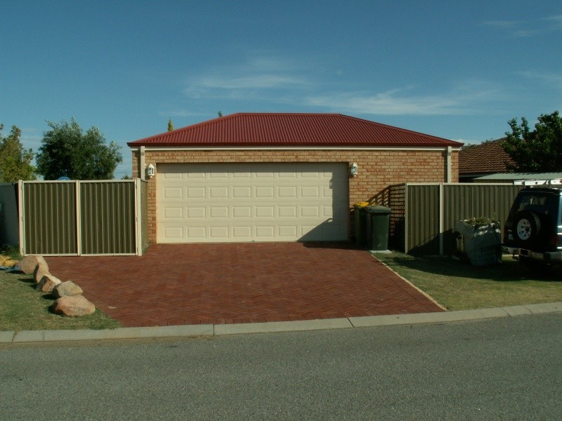 8 Clipper Drive, Port Kennedy WA 6172