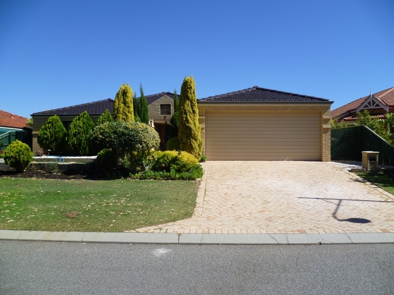 5 Wacona Way, Secret Harbour WA 6173