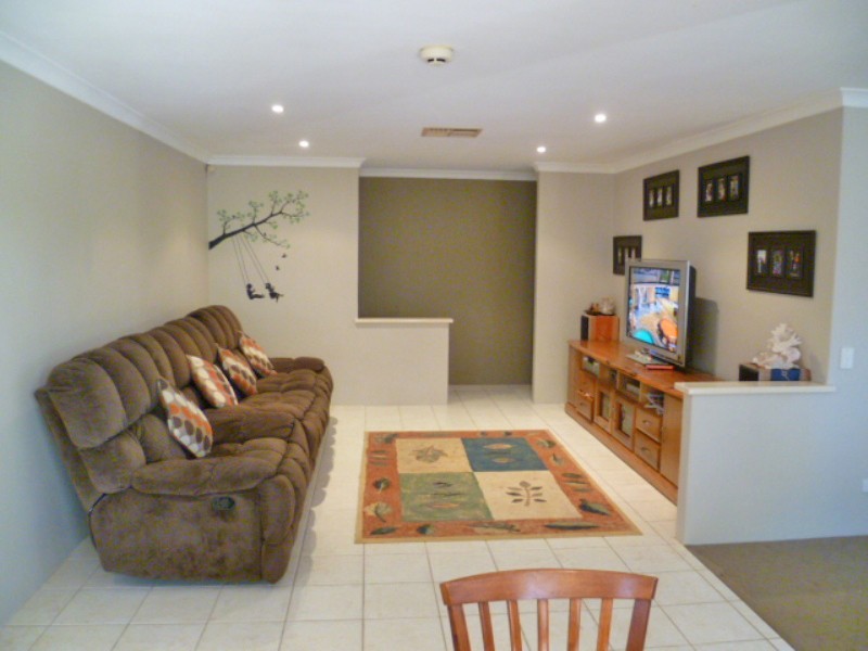 5 Wacona Way, Secret Harbour WA 6173