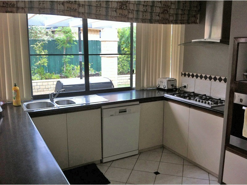 5 Wacona Way, Secret Harbour WA 6173