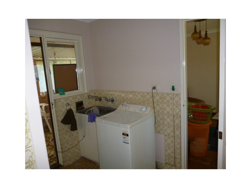 4 Dutton Way, Singleton WA 6175