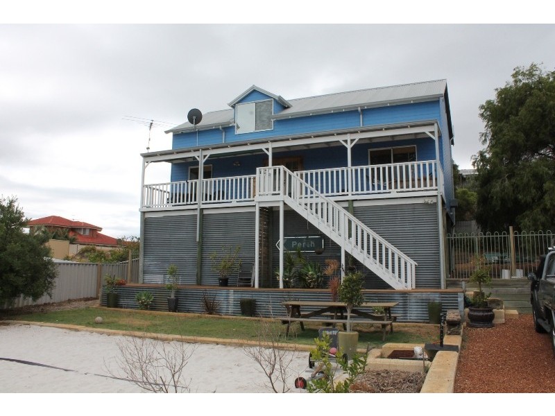 34 Mileura Street, Golden Bay WA 6174