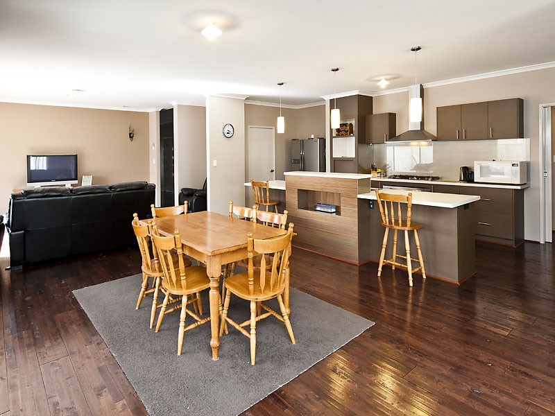 3 Savona Brace, Secret Harbour WA 6173