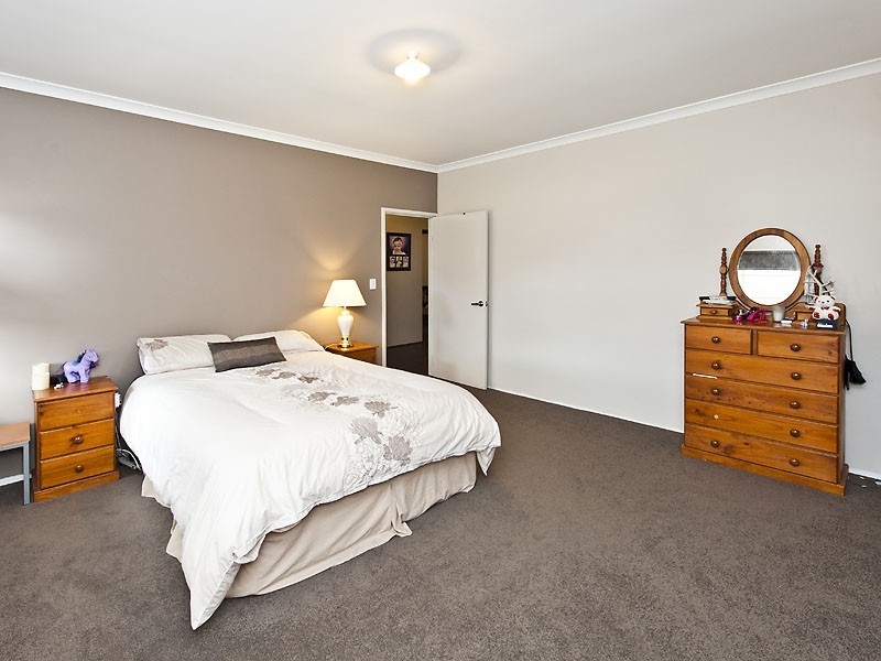 3 Savona Brace, Secret Harbour WA 6173