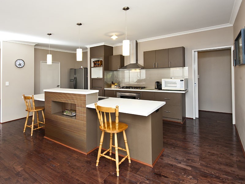 3 Savona Brace, Secret Harbour WA 6173