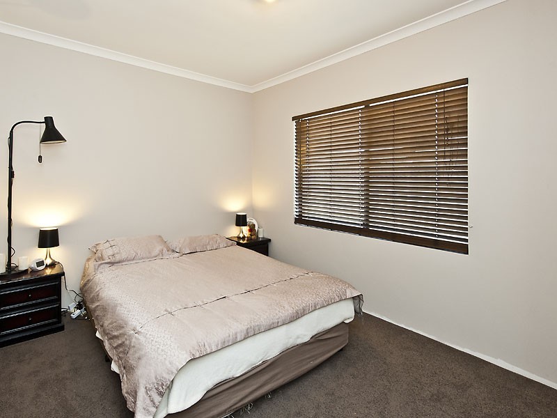 3 Savona Brace, Secret Harbour WA 6173