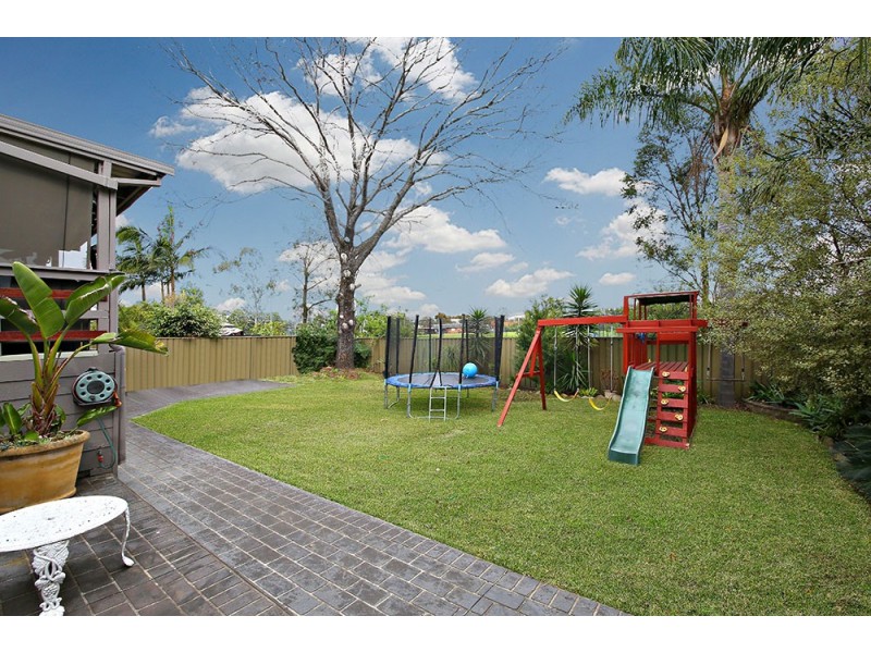 58 Gal Crescent, Moorebank NSW 2170