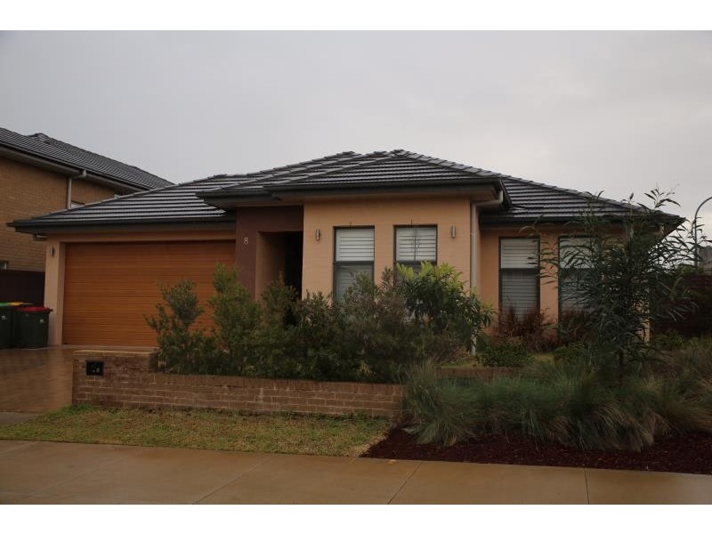 8 Palmer Terrace, Moorebank NSW 2170