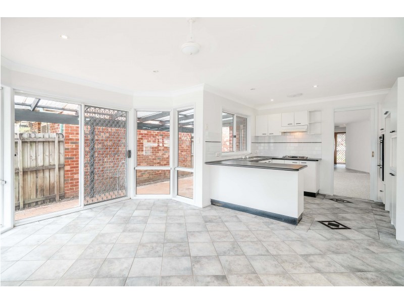 43 Woburn Abbey Court, Wattle Grove NSW 2173