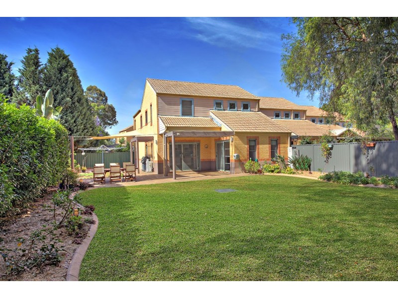 Wattle Grove NSW 2173