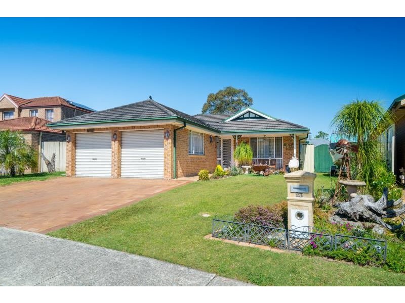 23 Lyndhurst Court, Wattle Grove NSW 2173