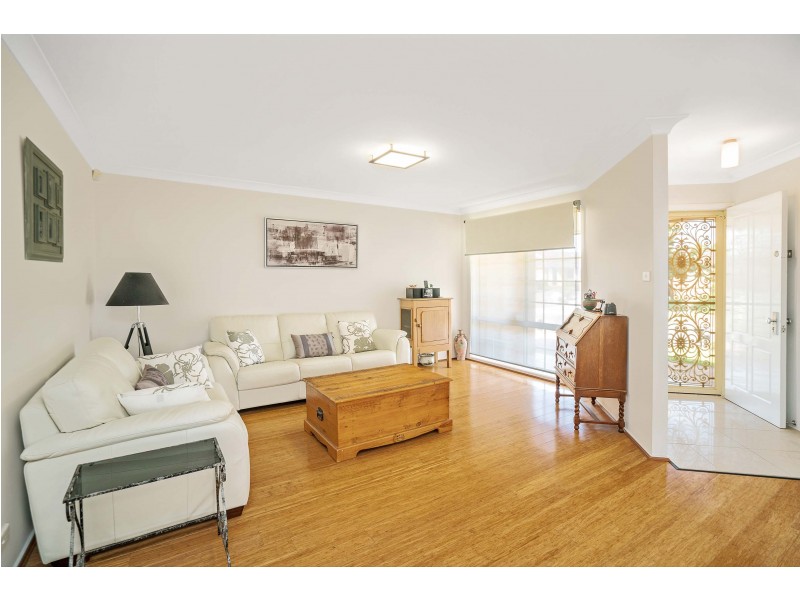 13 Glengyle Court, Wattle Grove NSW 2173