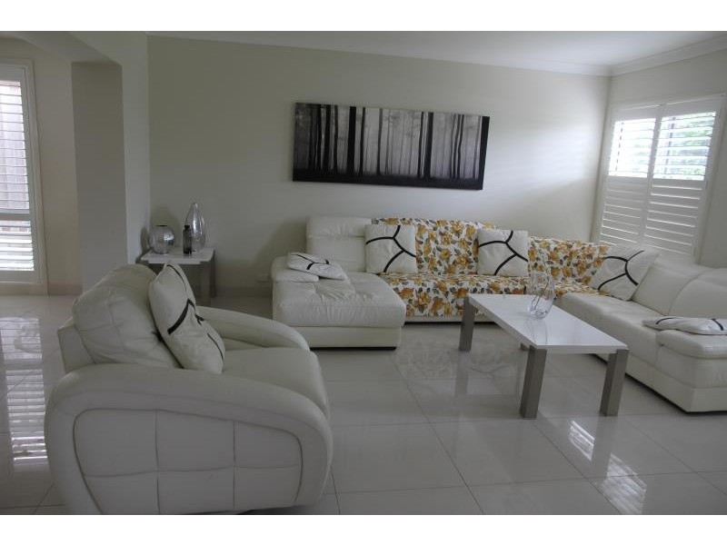 71 MADDECKS AVENUE, Moorebank NSW 2170