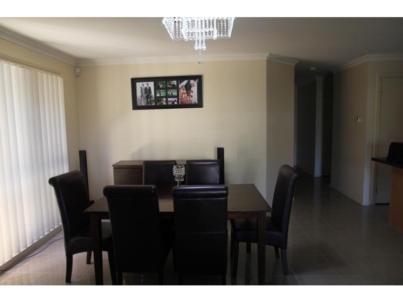 5 THE PARKWAY AVE, Moorebank NSW 2170