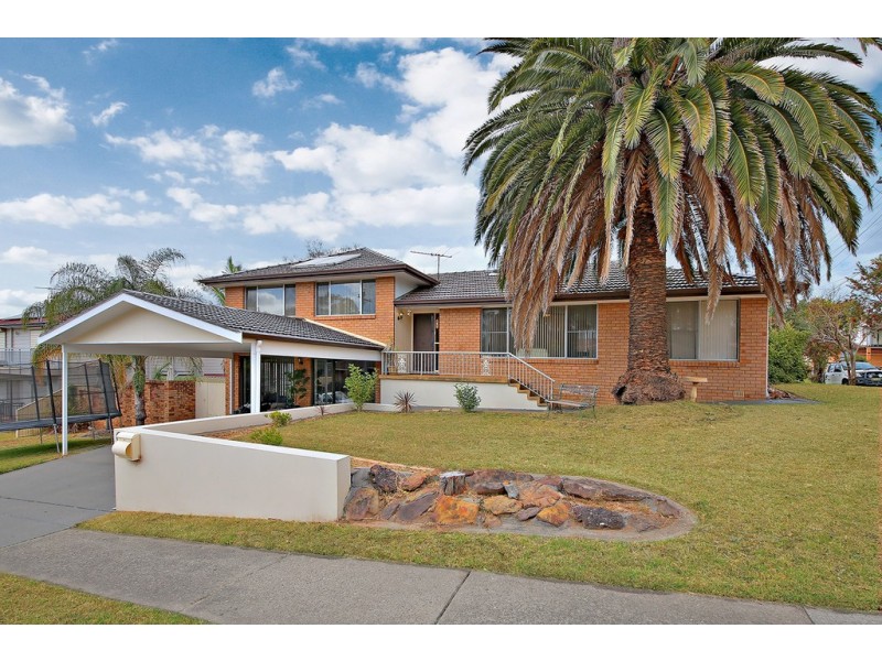 6 Fitzgerald Avenue, Hammondville NSW 2170