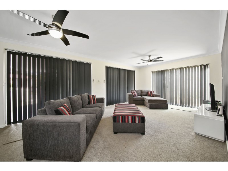 6 Fitzgerald Avenue, Hammondville NSW 2170