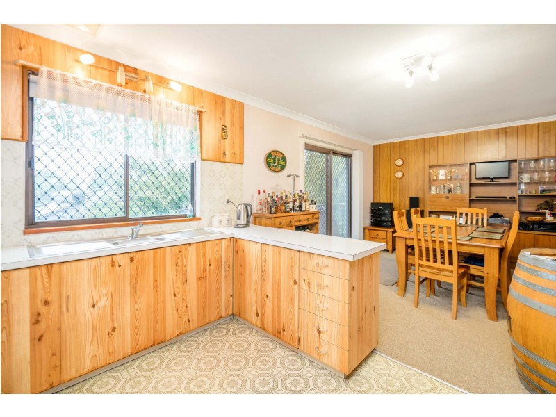 32 Phoenix Crescent, Casula NSW 2170